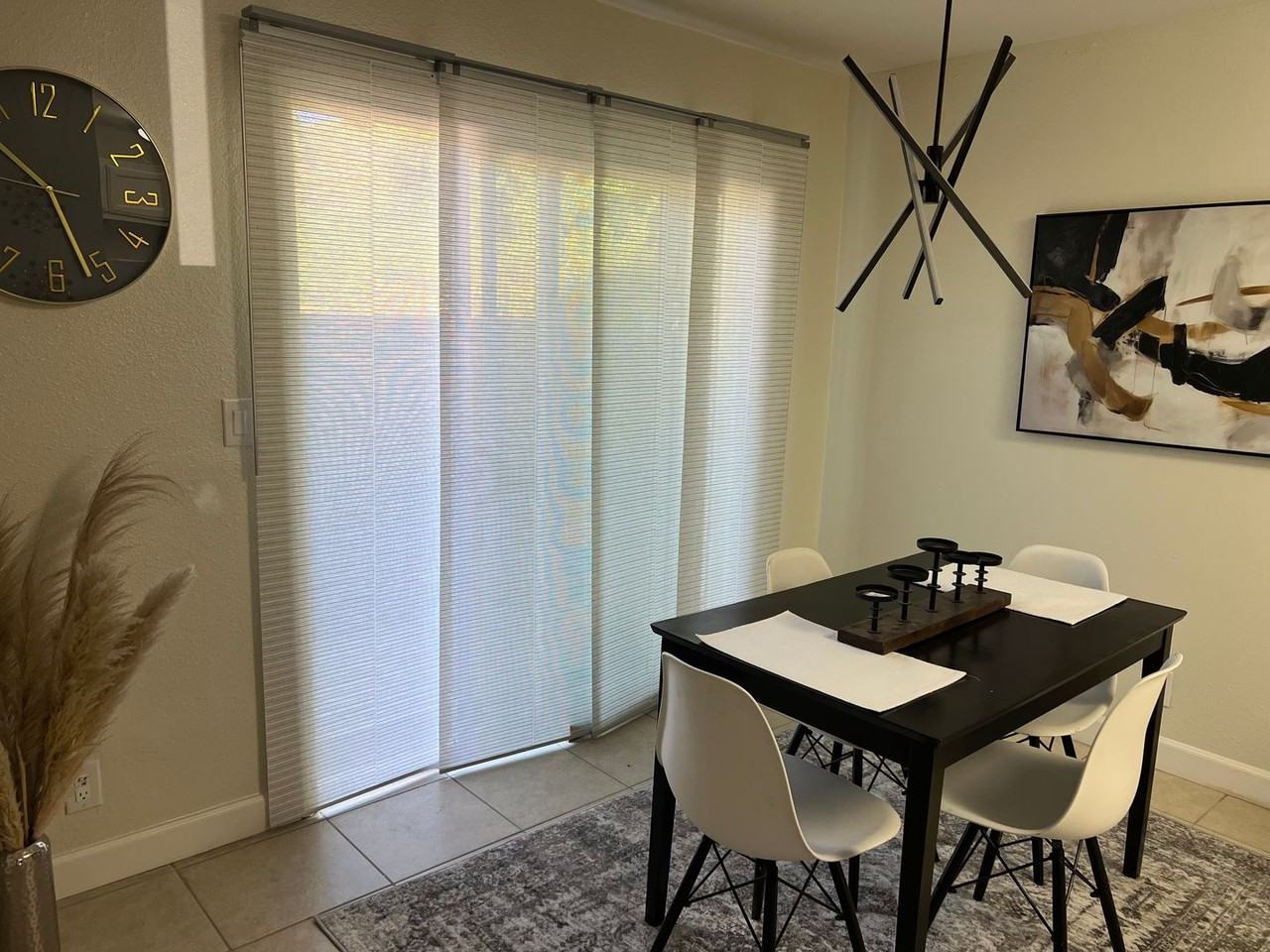 1402 Callen St #E - Photo 4 of 10