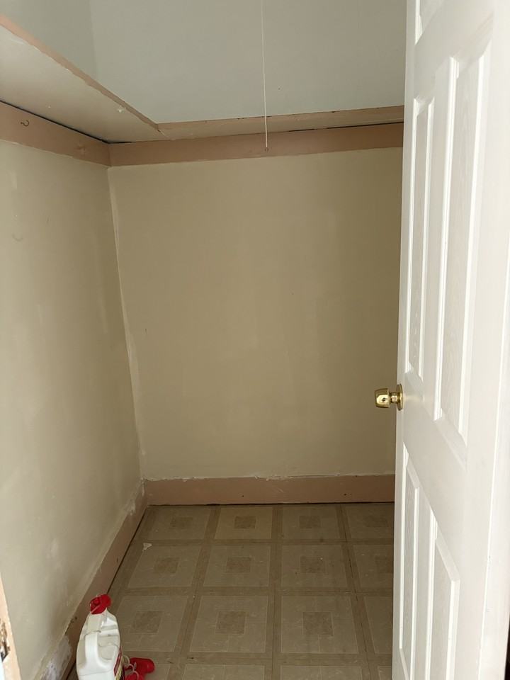 3352 N Richards St #2ndFL - Photo 7 of 12