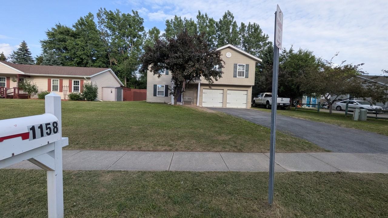 1158 Superior St #NA - Photo 2 of 50