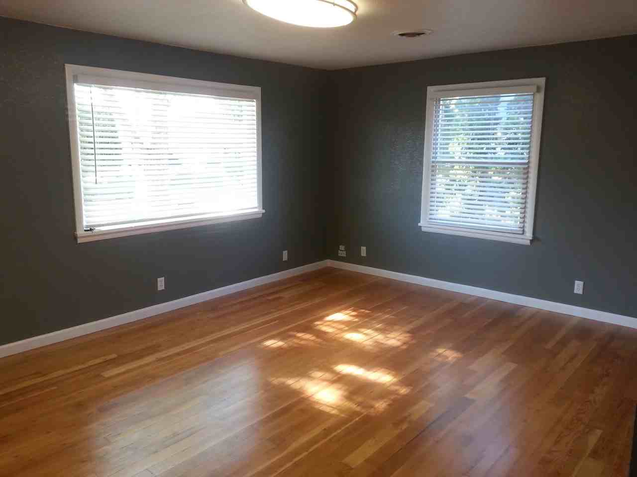 110 Miller St #NA - Photo 3 of 20