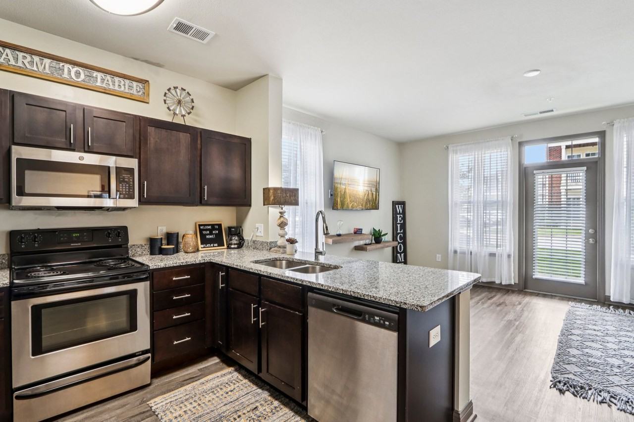 Flats at 146 | Specials Available - Photo 6 of 50