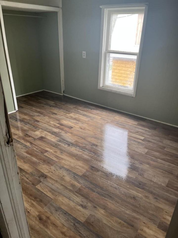 209 East Ave - Photo 6 of 11