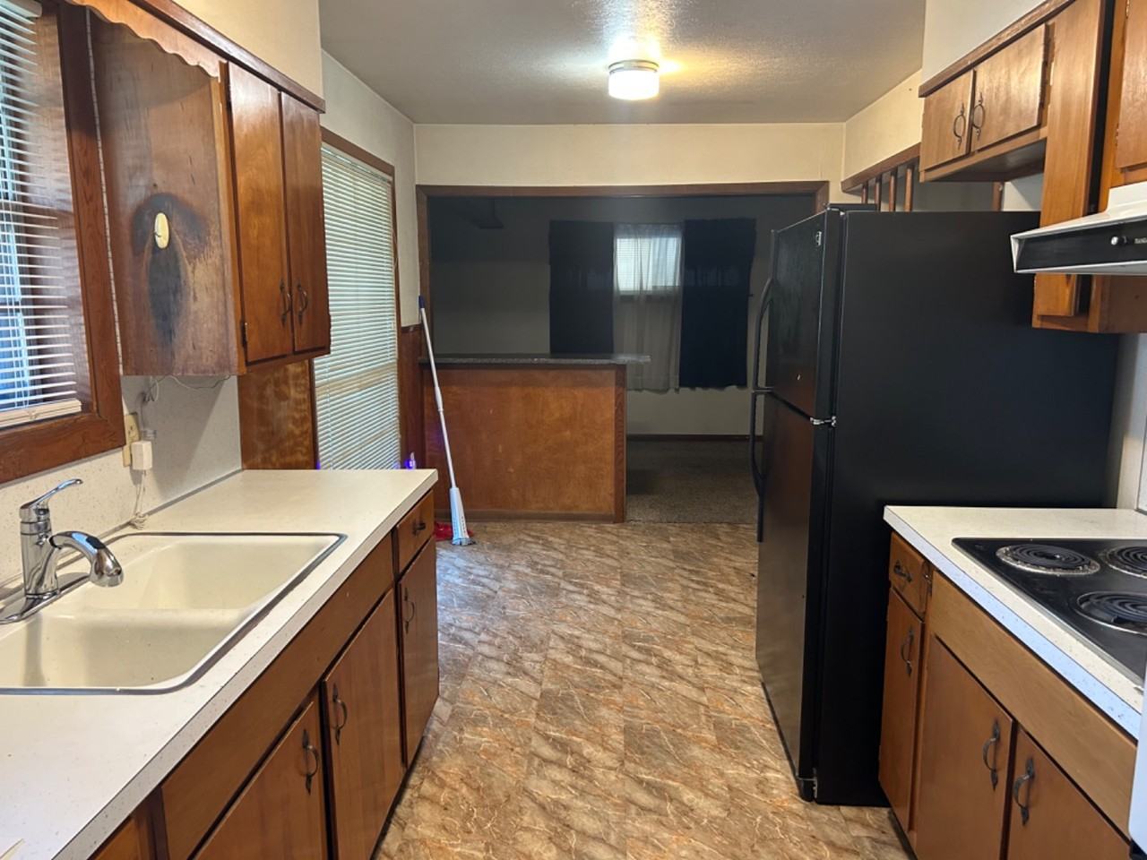 4501 Donnie Ave - Photo 7 of 16