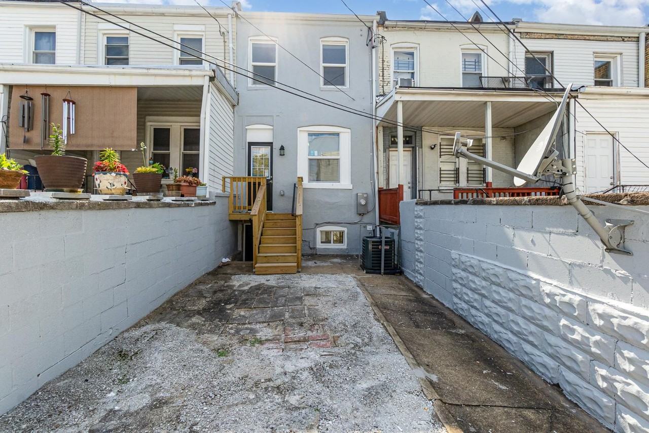 727 N Collington Ave - Photo 4 of 20