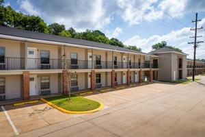 featured image of 3801 Halsey Street