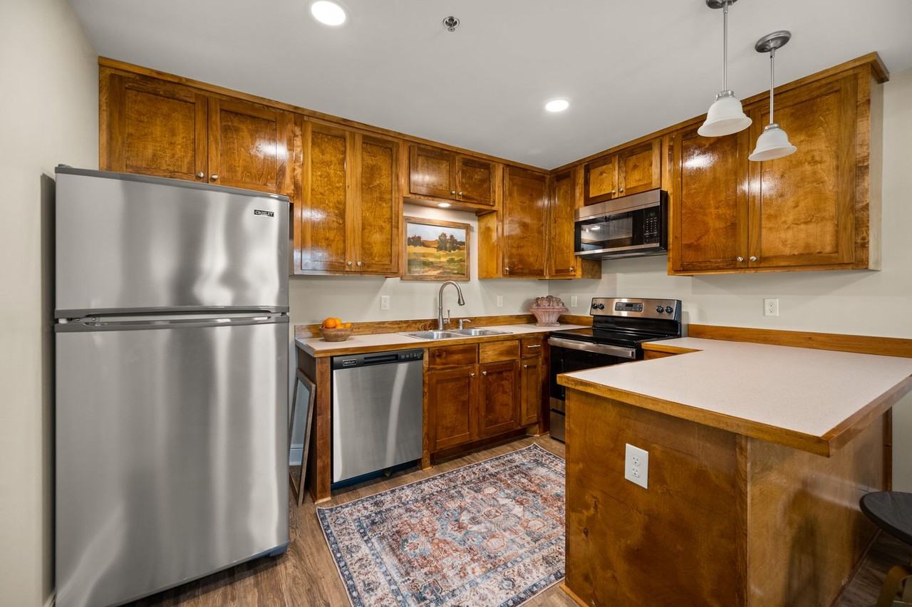 Villas at Halsey - Photo 3 of 5