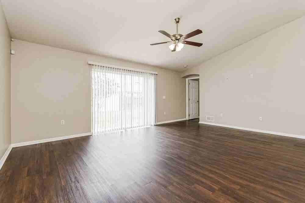 1144 Orne Ct - Photo 4 of 16