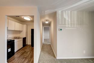Hillsdale Manor Apartments - Photo 1 of 1