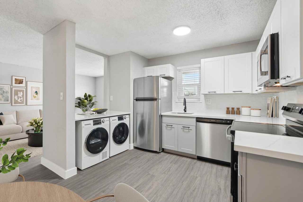 The Gaucho on Glendale Apartments - Photo 4 of 50