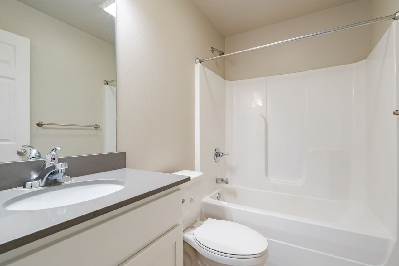 2901 Cohen Ln - Photo 5 of 7