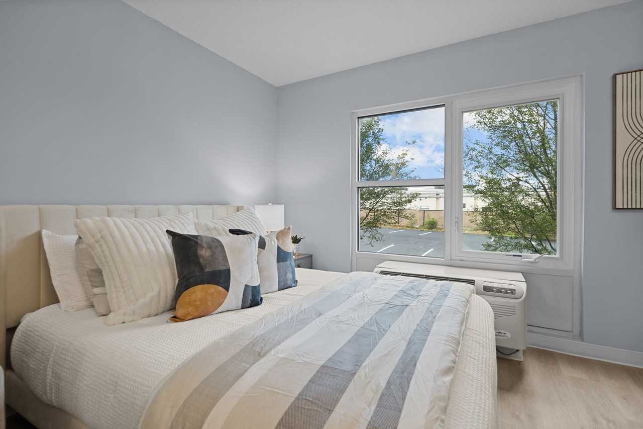 The Presley Apartments - Photo 3 of 25