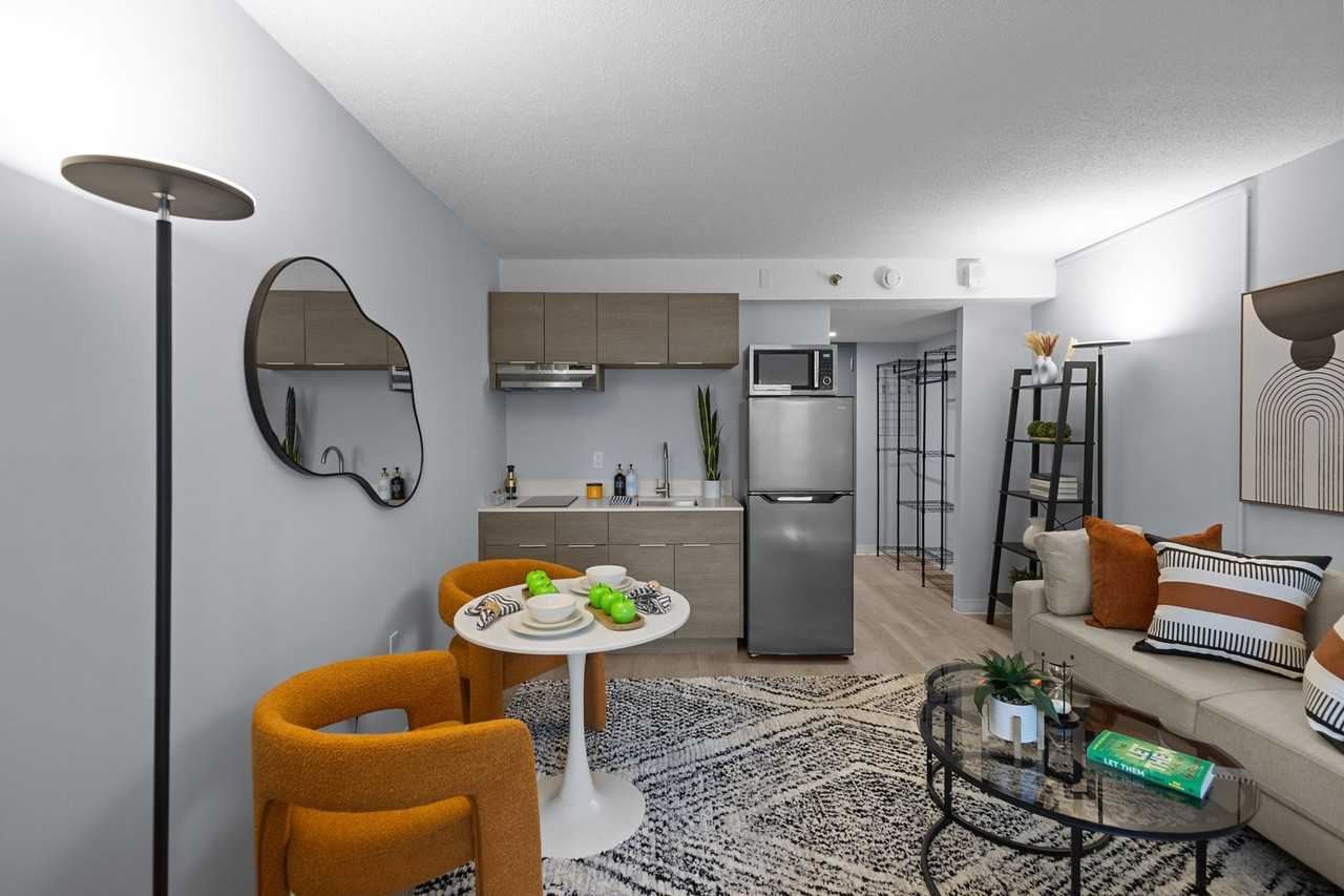 The Presley Apartments - Photo 5 of 25