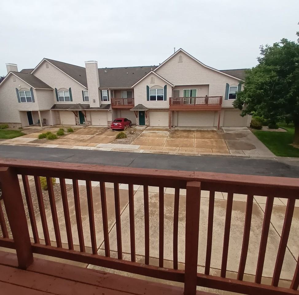 1904 Griffon Dr - Photo 2 of 20