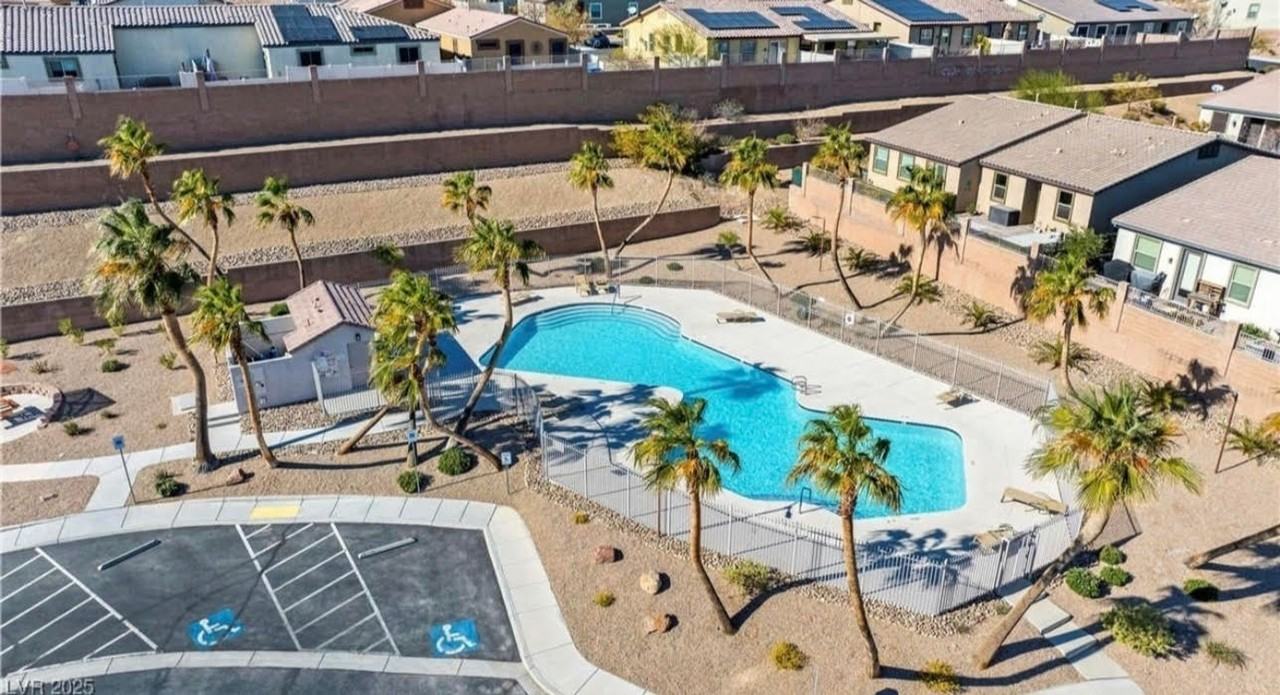 2805 Beacon Rock Dr - Photo 4 of 10