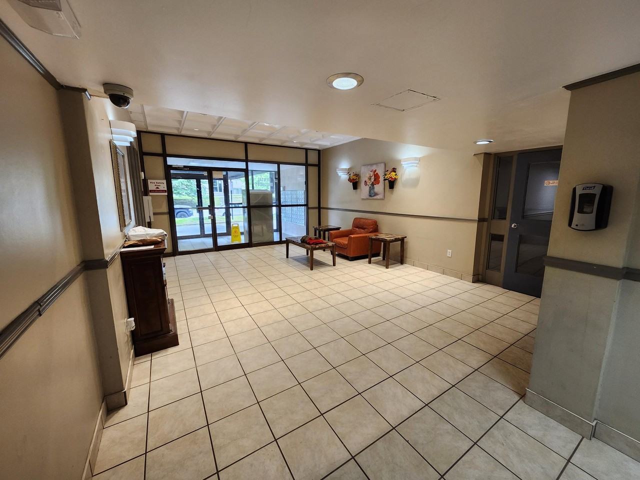 411 Ellerdale Street #712 - Photo 5 of 9