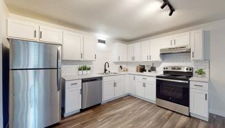 Center Apartments – Spacious Renovated 2 - Photo 1 of 1