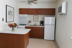 featured image of 1937 W 1st St