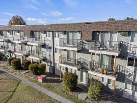 645 Royal Ave - Photo 1 of 1