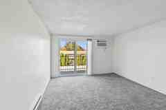 645 Royal Ave - Photo 1 of 1
