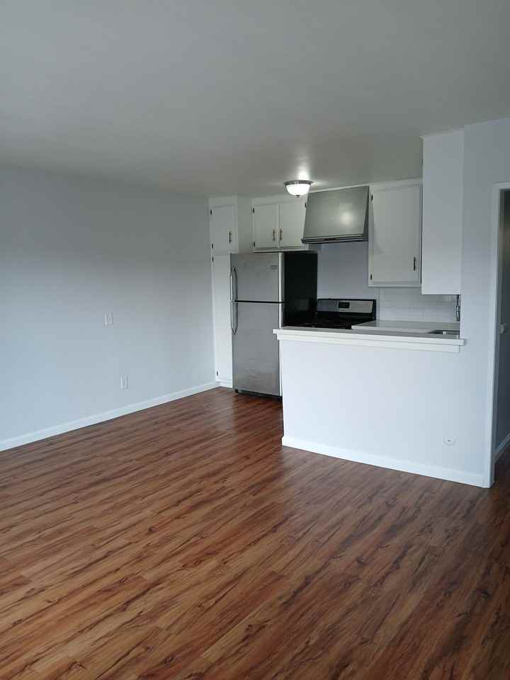 125 North Avenue 53 #24 - Photo 2 of 8