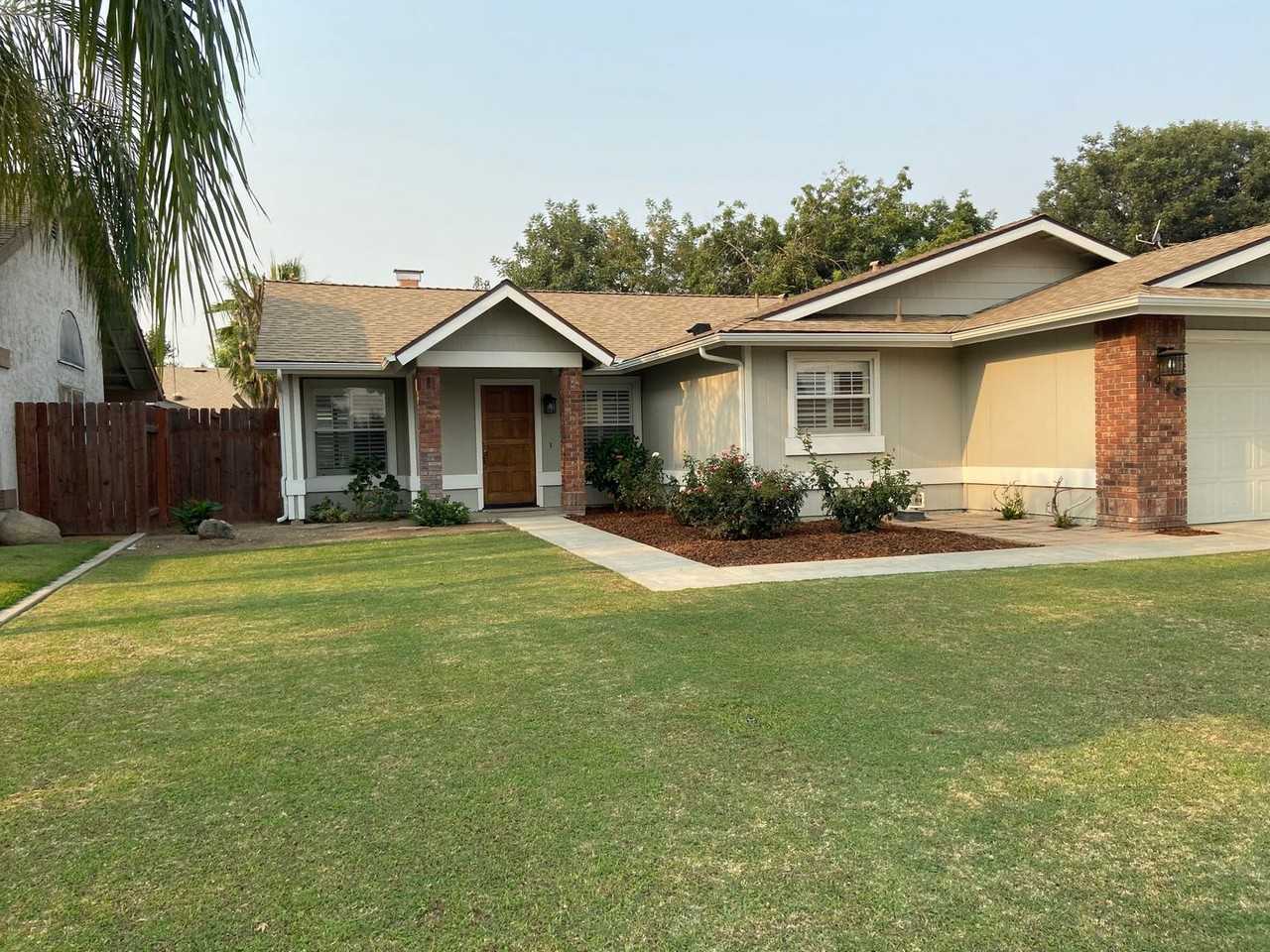 1949 Fairhaven Ave - Photo 2 of 25