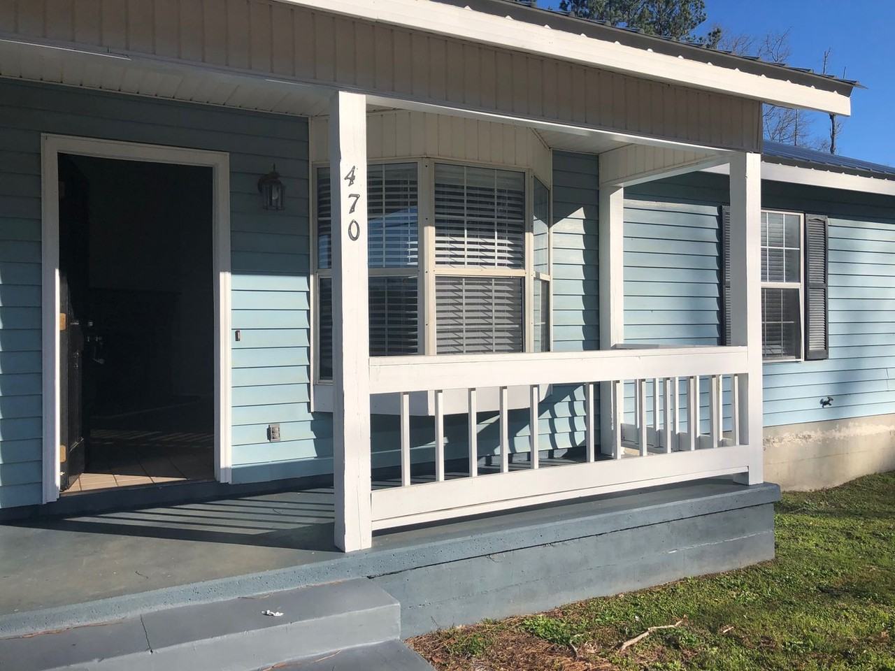 470 20th St Ne ##Ne - Photo 2 of 25