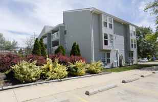 featured image of 2401 High View Ct