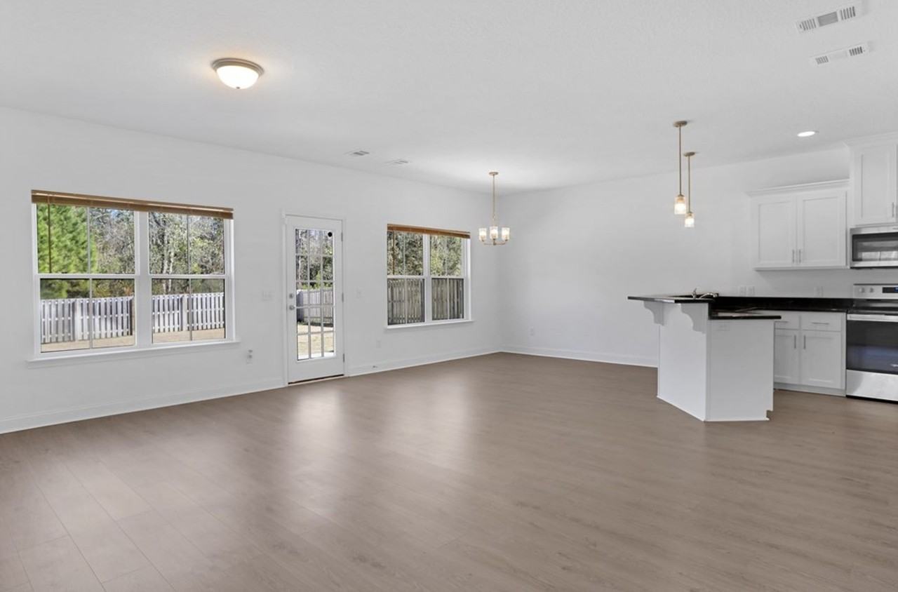 609 Fairview Cir - Photo 6 of 28