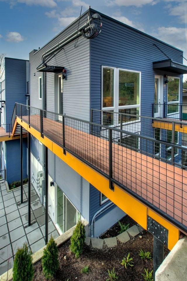 2513 13th Ave S #B - Photo 2 of 28