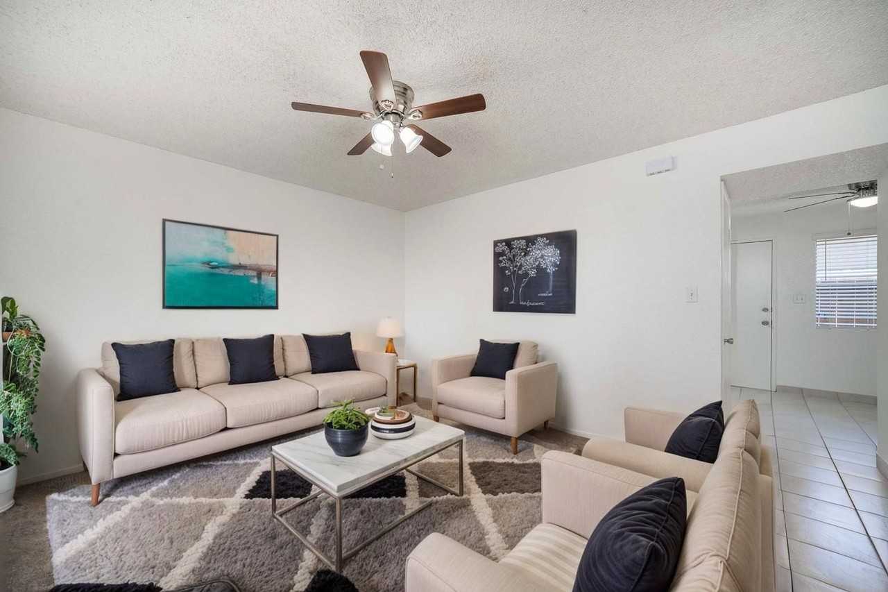 Teal Townhomes - Photo 2 of 7