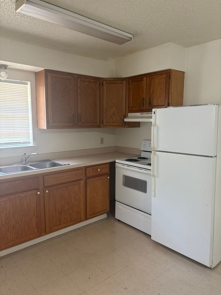 328 Old Spanish Trl - Photo 3 of 28