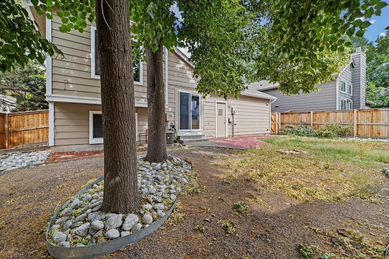 9333 Cattail Ct - Photo 4 of 5