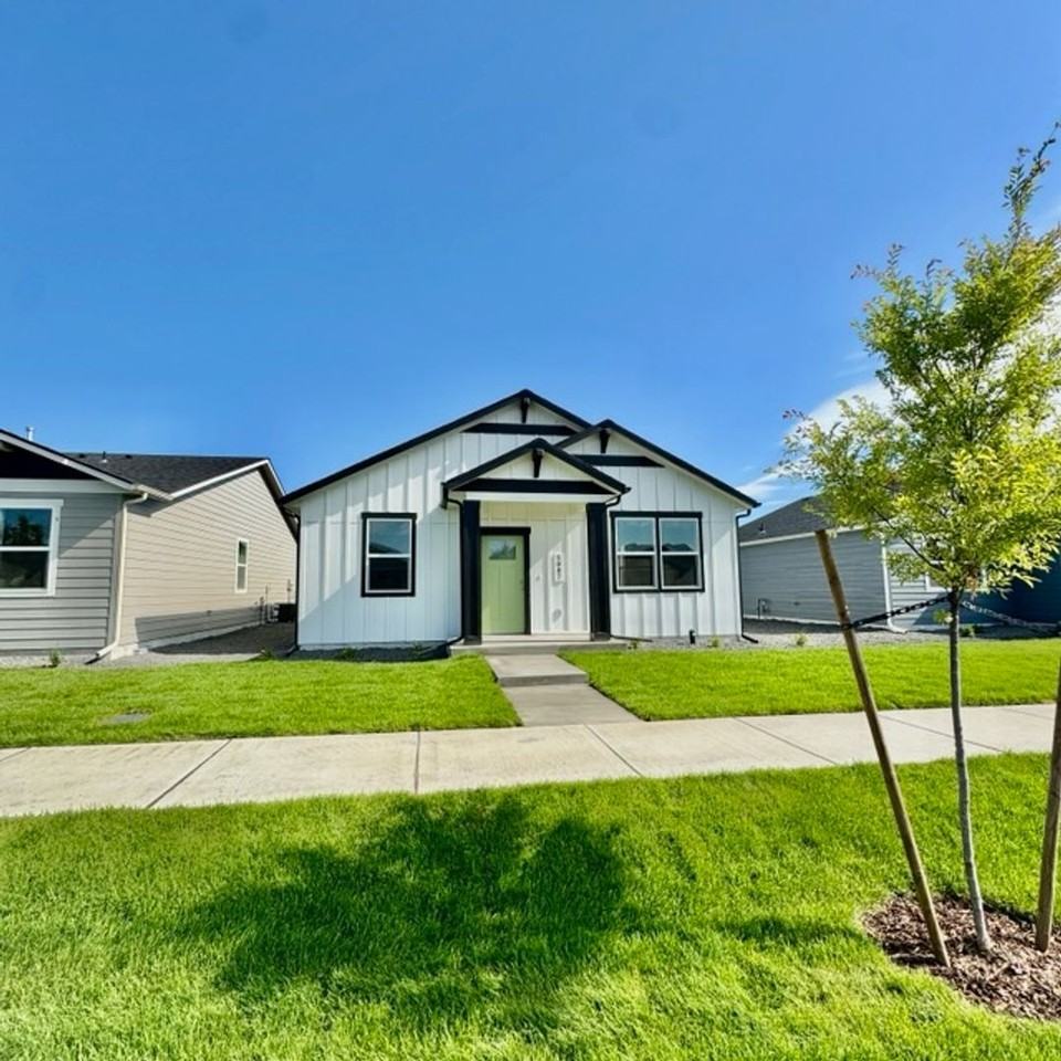 5087 E Norma Ave - Photo 2 of 17