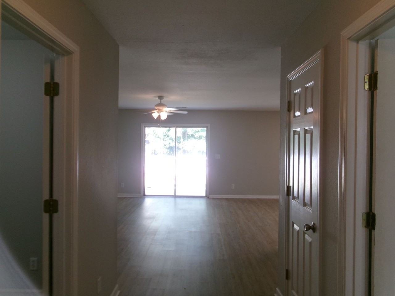 212 Mckendree Ln - Photo 2 of 27