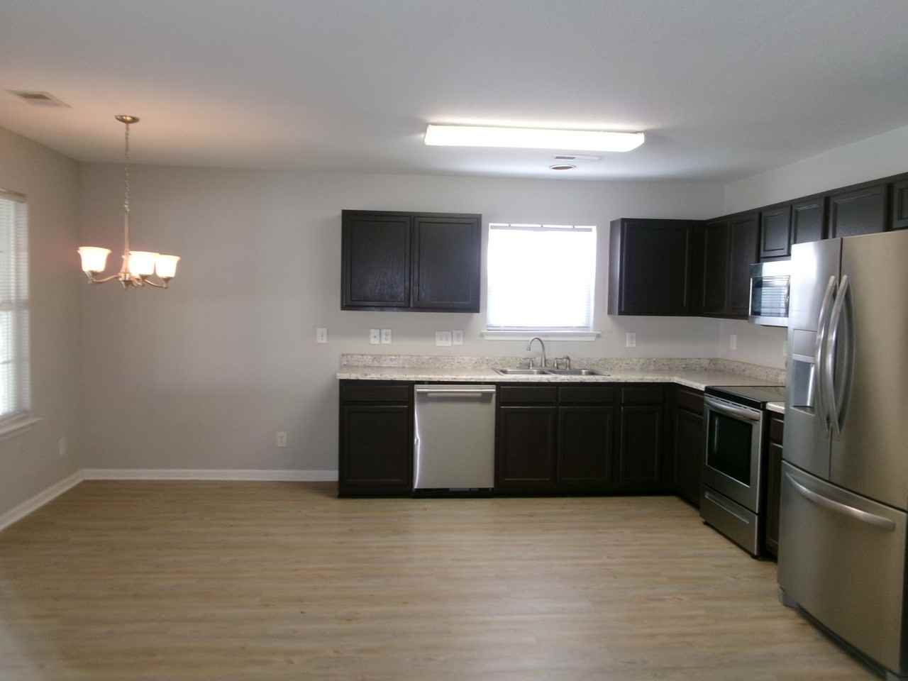 212 Mckendree Ln - Photo 5 of 27