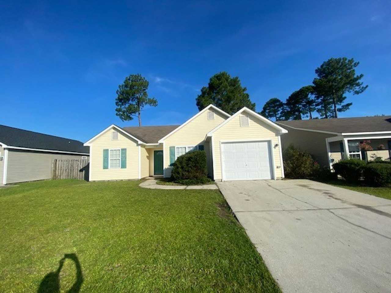 1718 Pepperwood Way - Photo 2 of 25