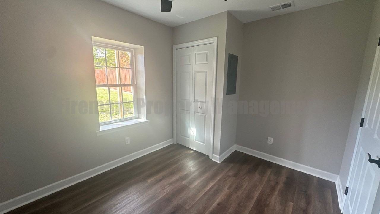 1225 6th Avenue North - Photo 7 of 30