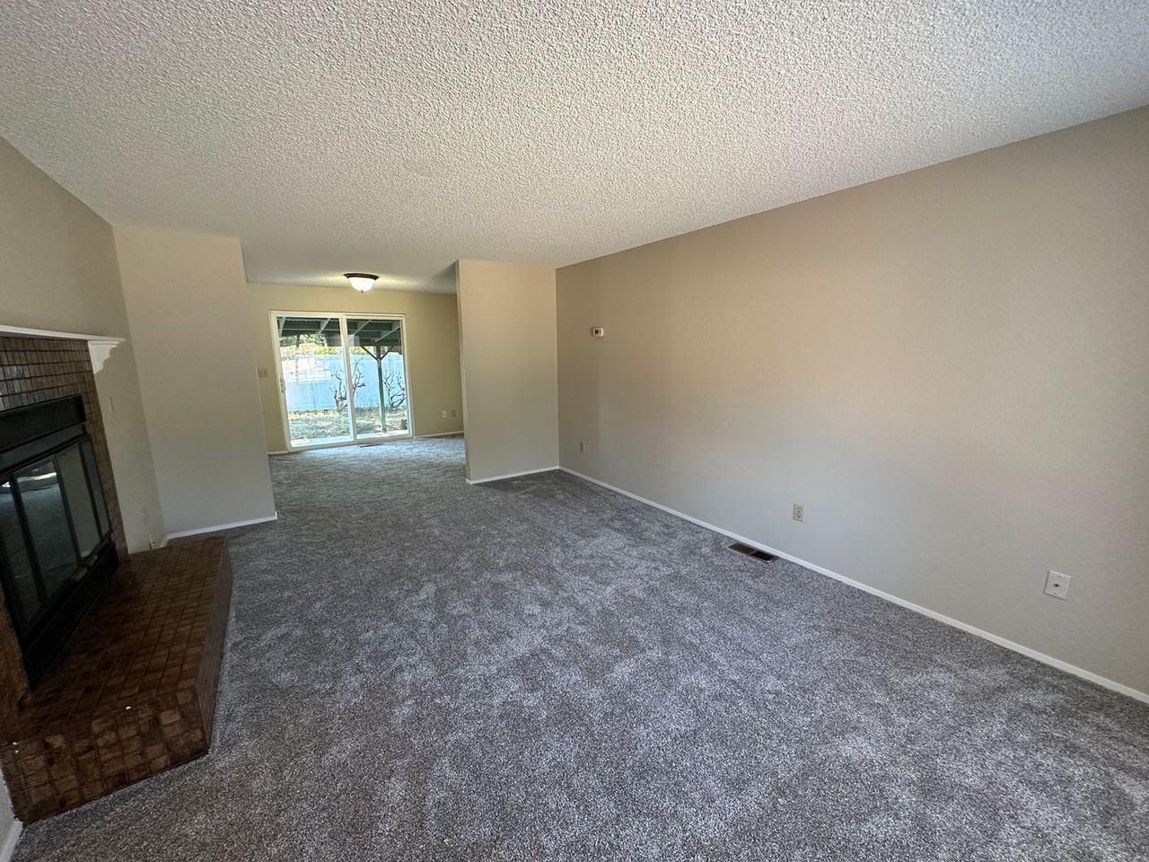 813 Haskell Ct - Photo 2 of 14