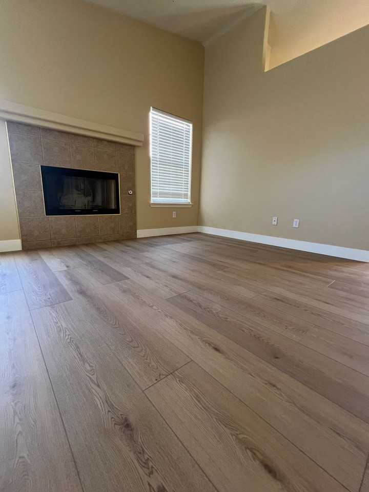 4205 Serene Oak Dr - Photo 4 of 18