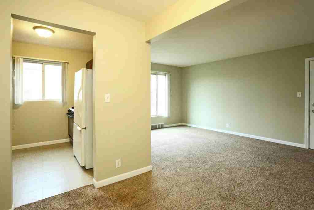 14220 Dale St Apt 203 - Photo 5 of 8