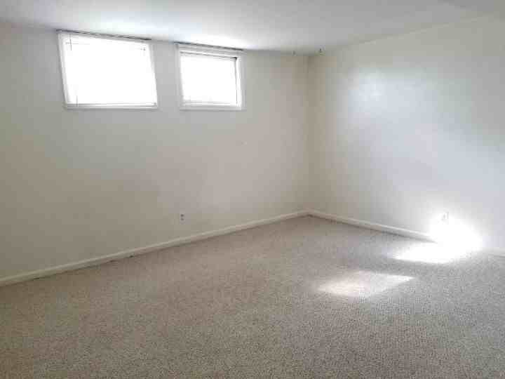 641 1/2 Avenue D - Photo 2 of 6