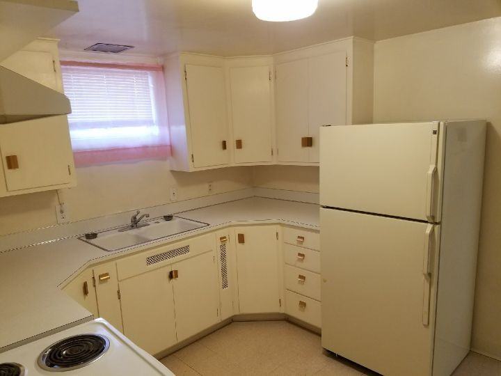 641 1/2 Avenue D - Photo 3 of 6