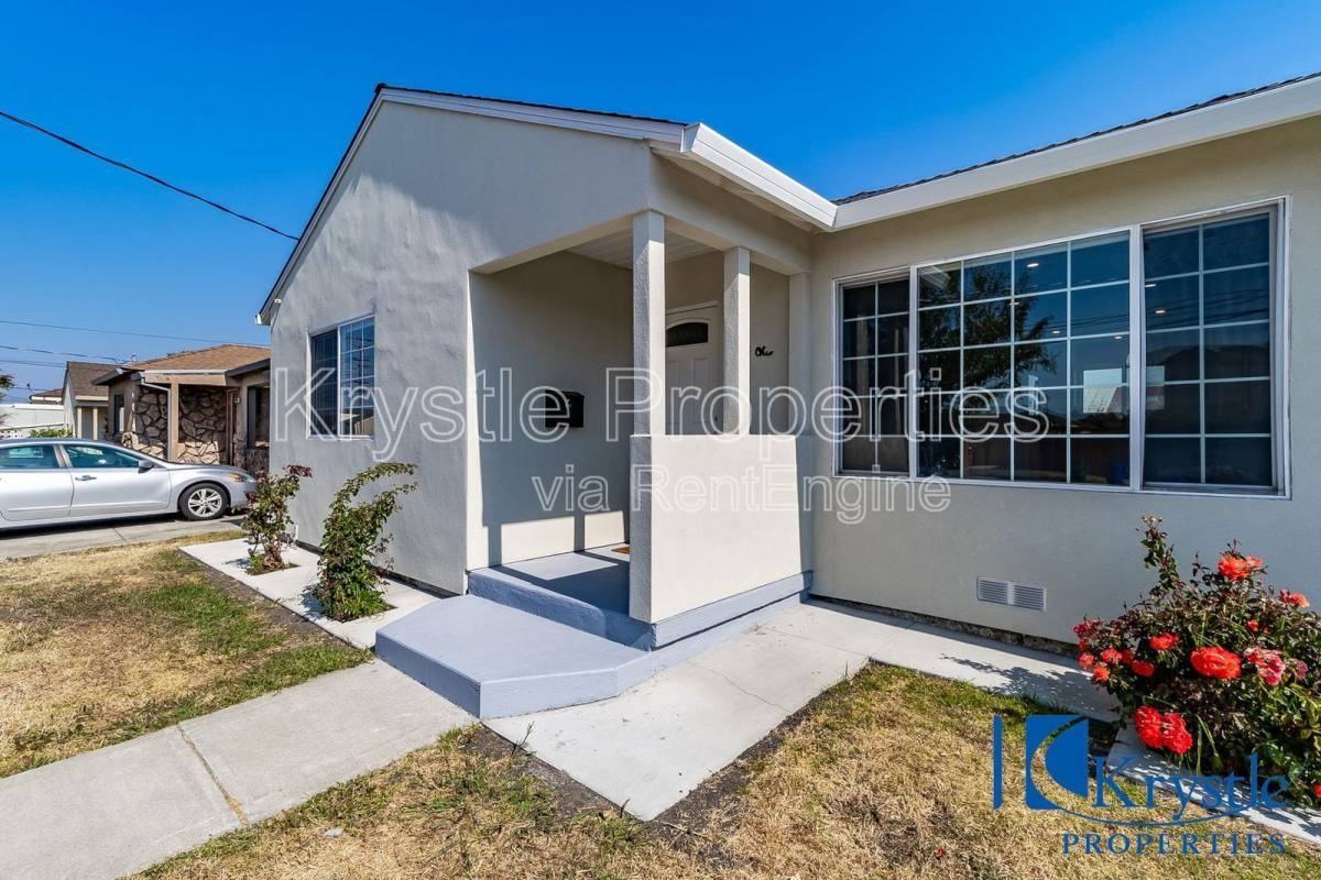 1733 Ohio Ave - Photo 3 of 10