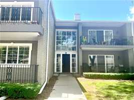 featured image of 1115 N Old Woodward Ave ##55