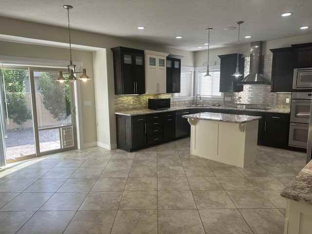2743 S Lavender Ln - Photo 7 of 47