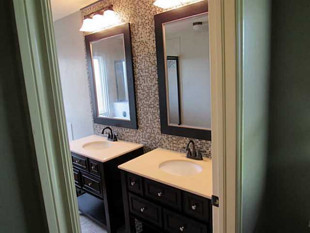 17516 Black Hawk Dr #15032184 - Photo 2 of 37