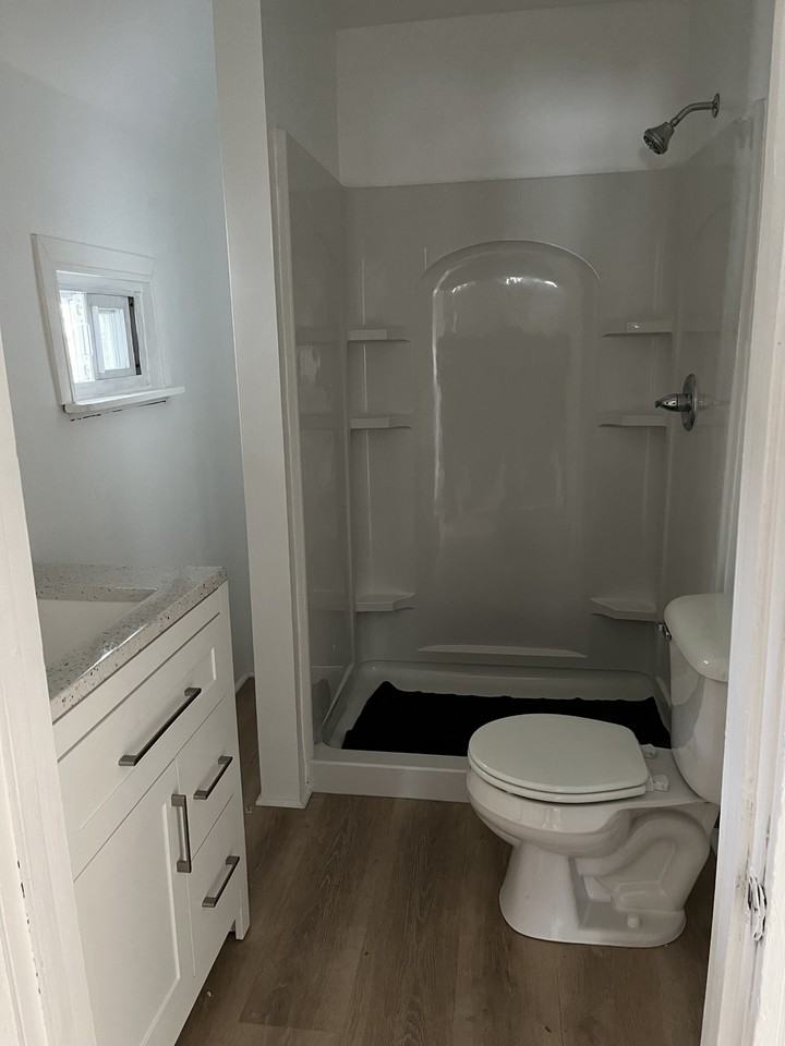 433 S Washington St #2 - Photo 5 of 8