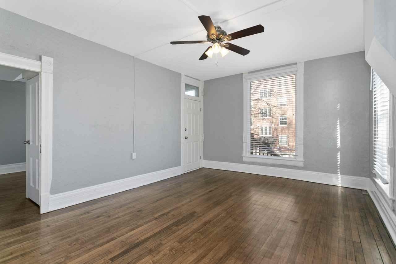 4132 Locust St #1 - Photo 7 of 22