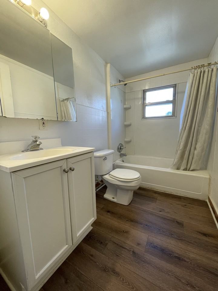 838 Cleveland Ave - Photo 2 of 9