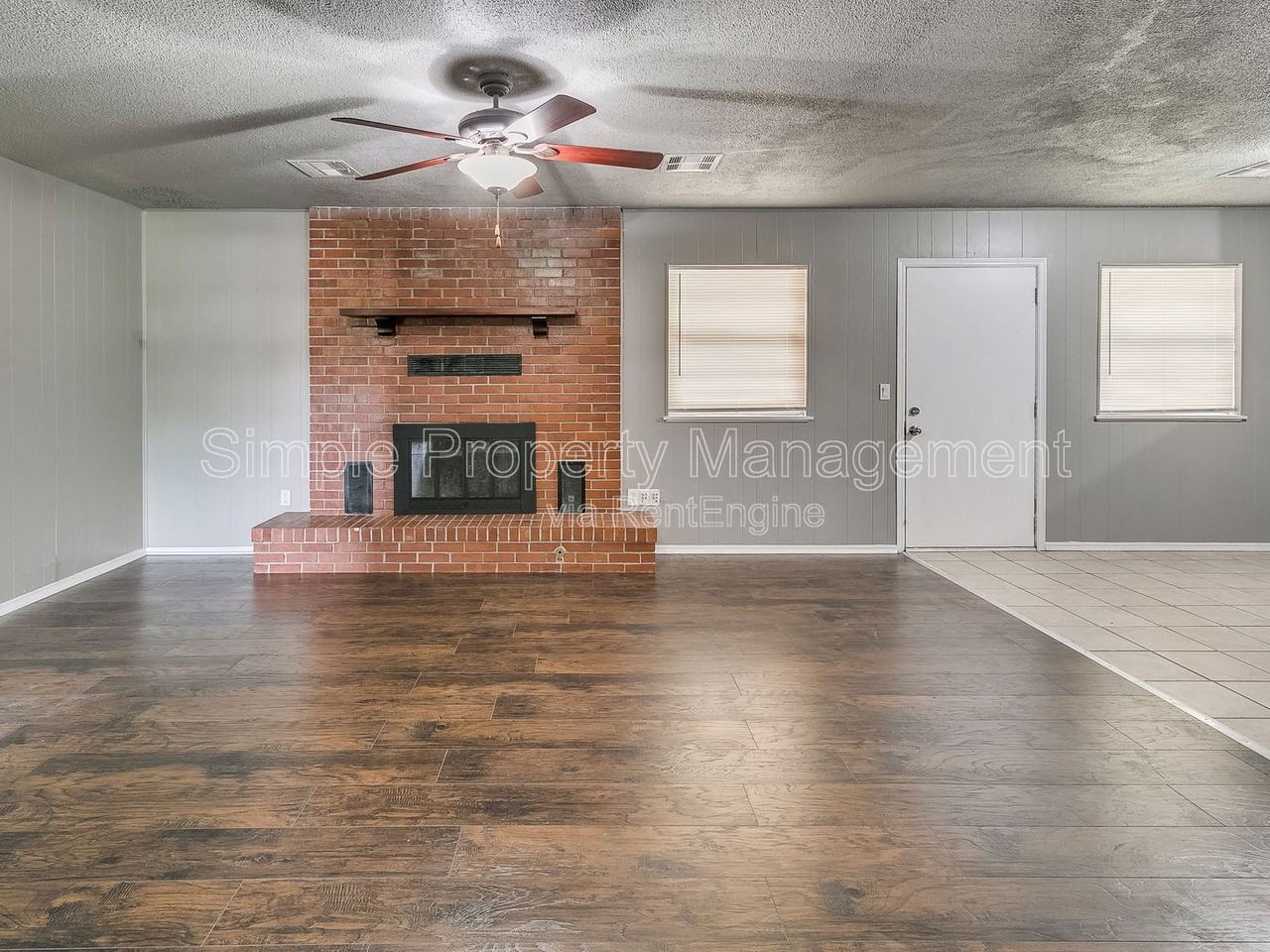 136 Burton Pl - Photo 6 of 29